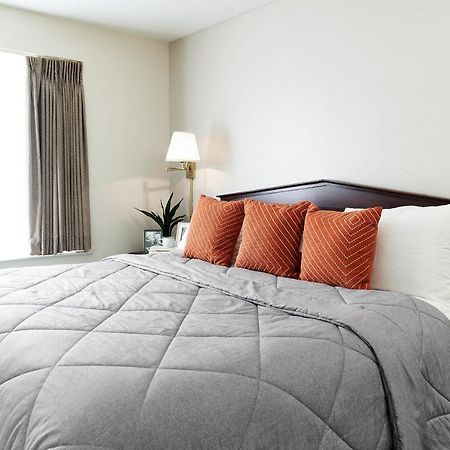 Intown Suites Extended Stay Newport News Va - I-64 Kültér fotó